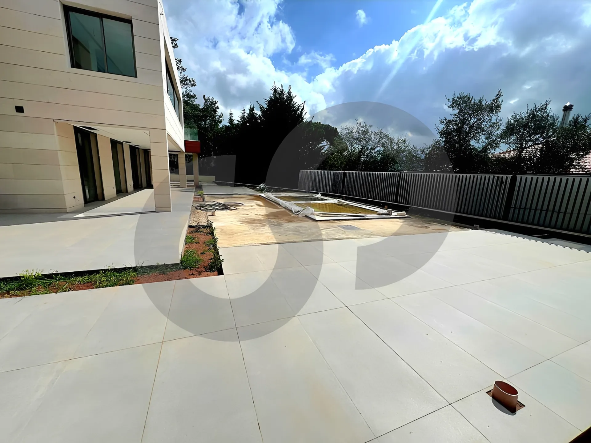 Villa for Sale in Baabdat