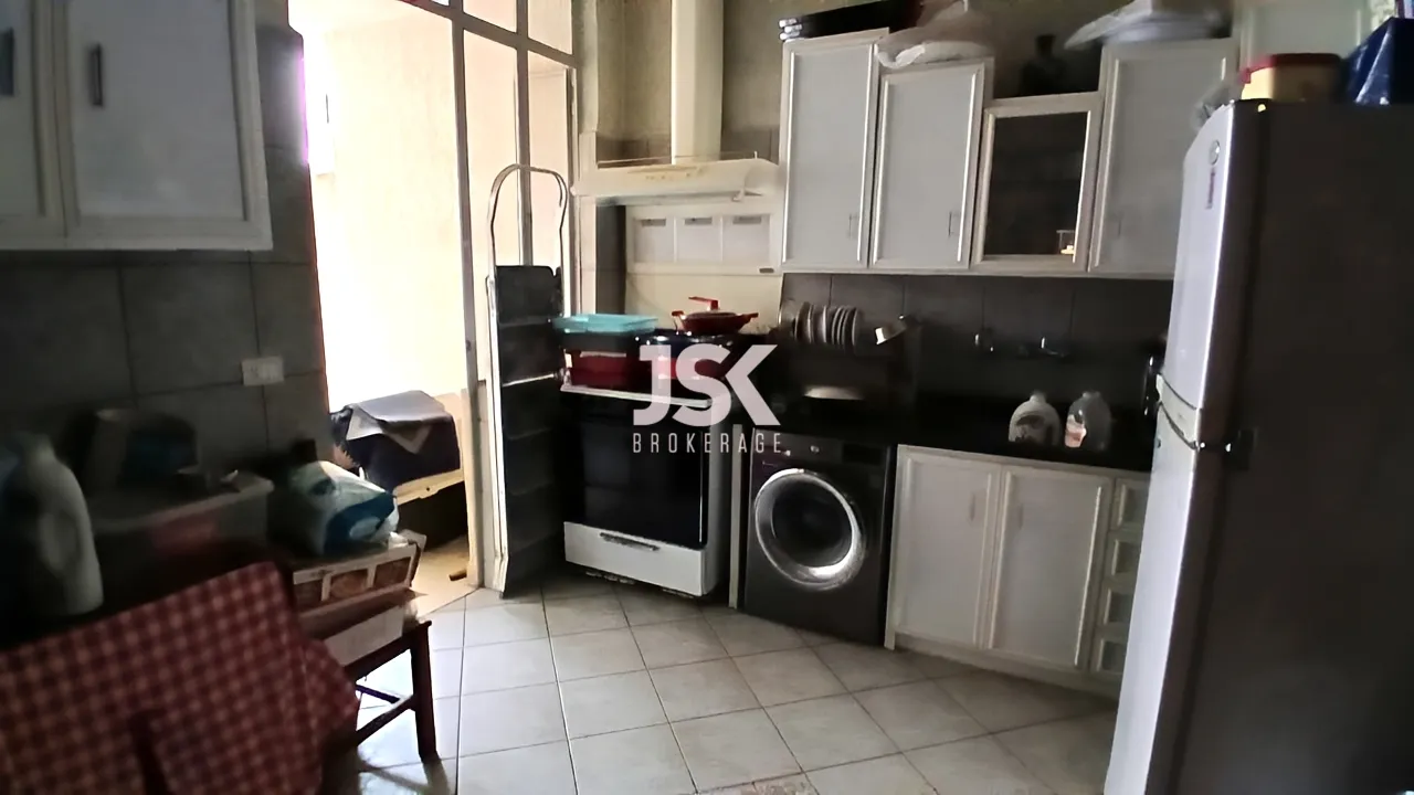Office for Sale in Dekwaneh