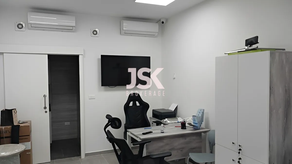 Shop for sale in Dbayeh