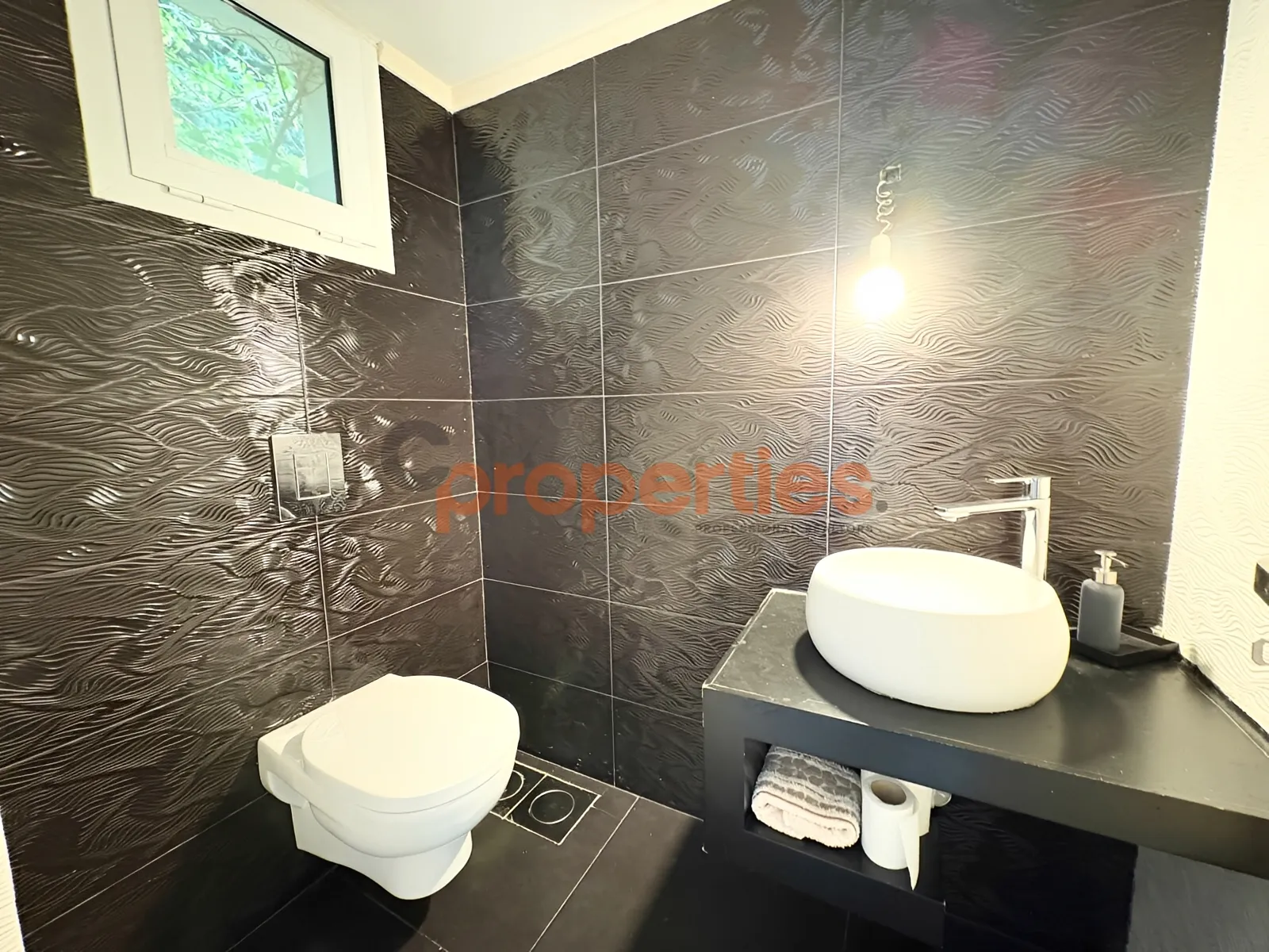 Villa for Sale in Chabtine