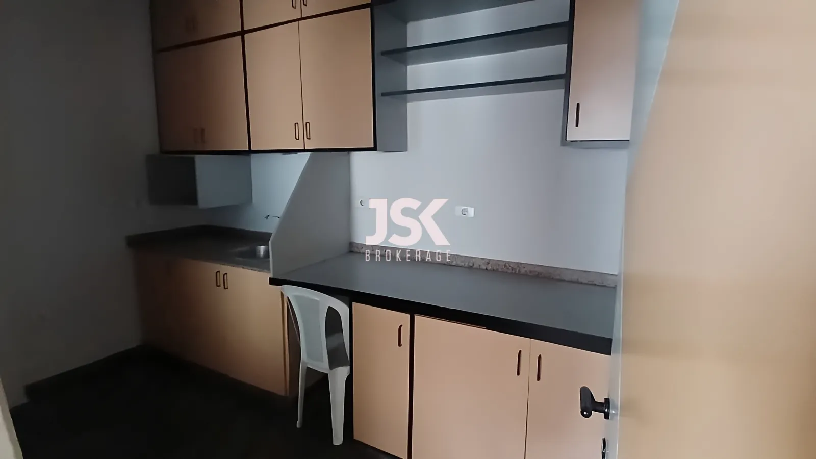 Office for Rent in Zalqa