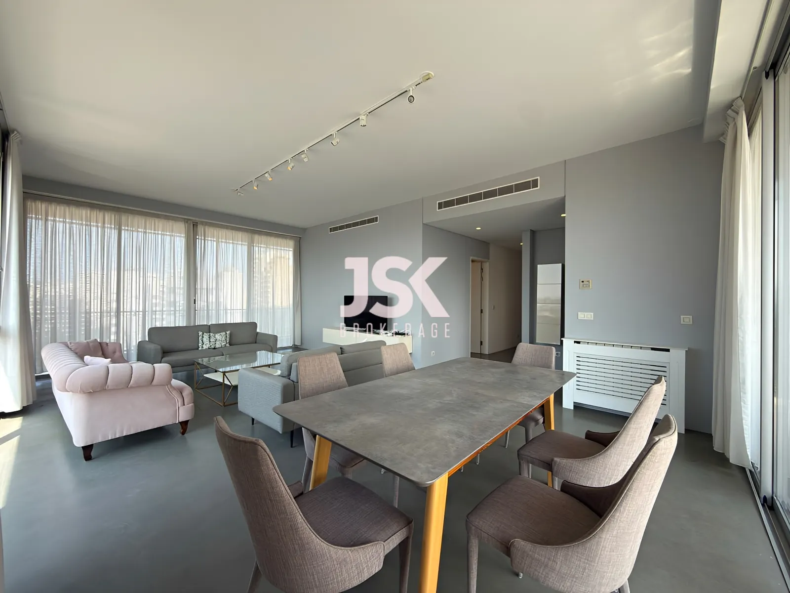 Apartment for Rent in Achrafieh