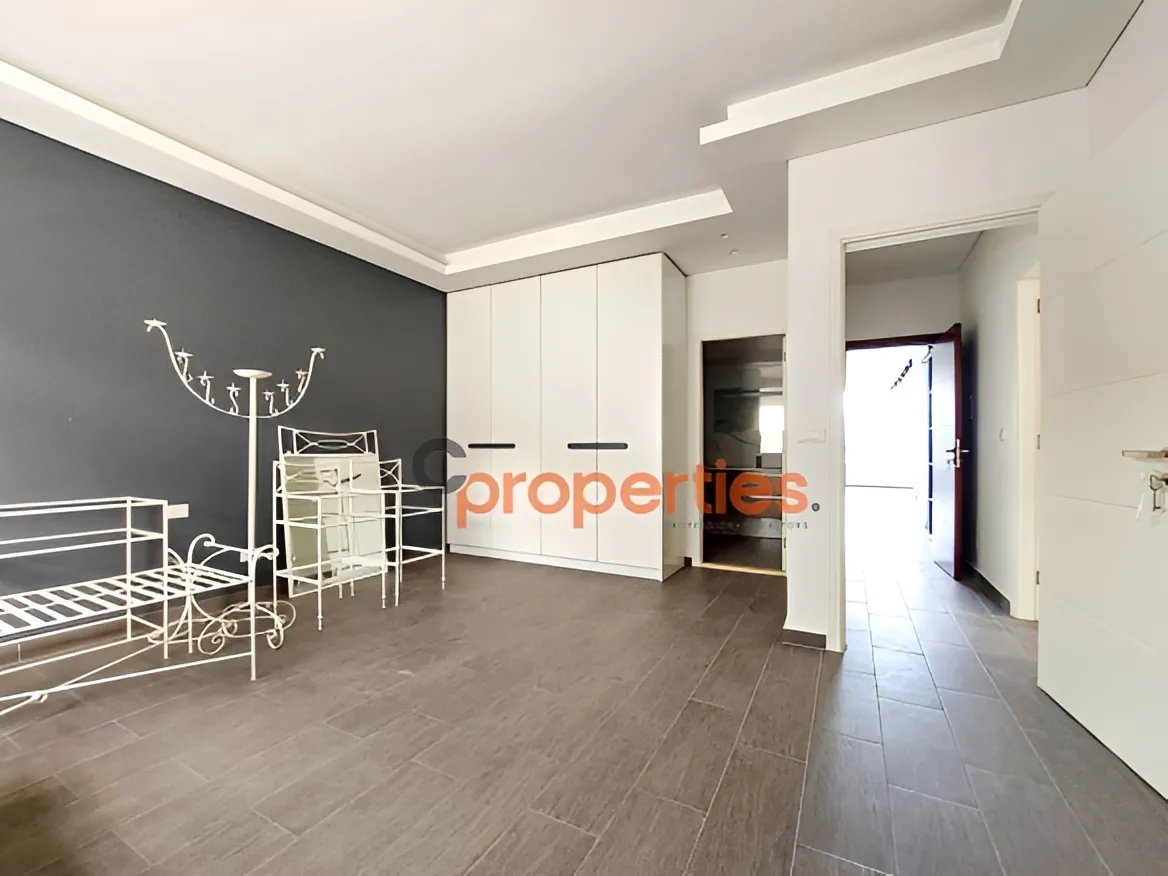 Apartment for Rent in Broummana - 2 bed, 4 bath
