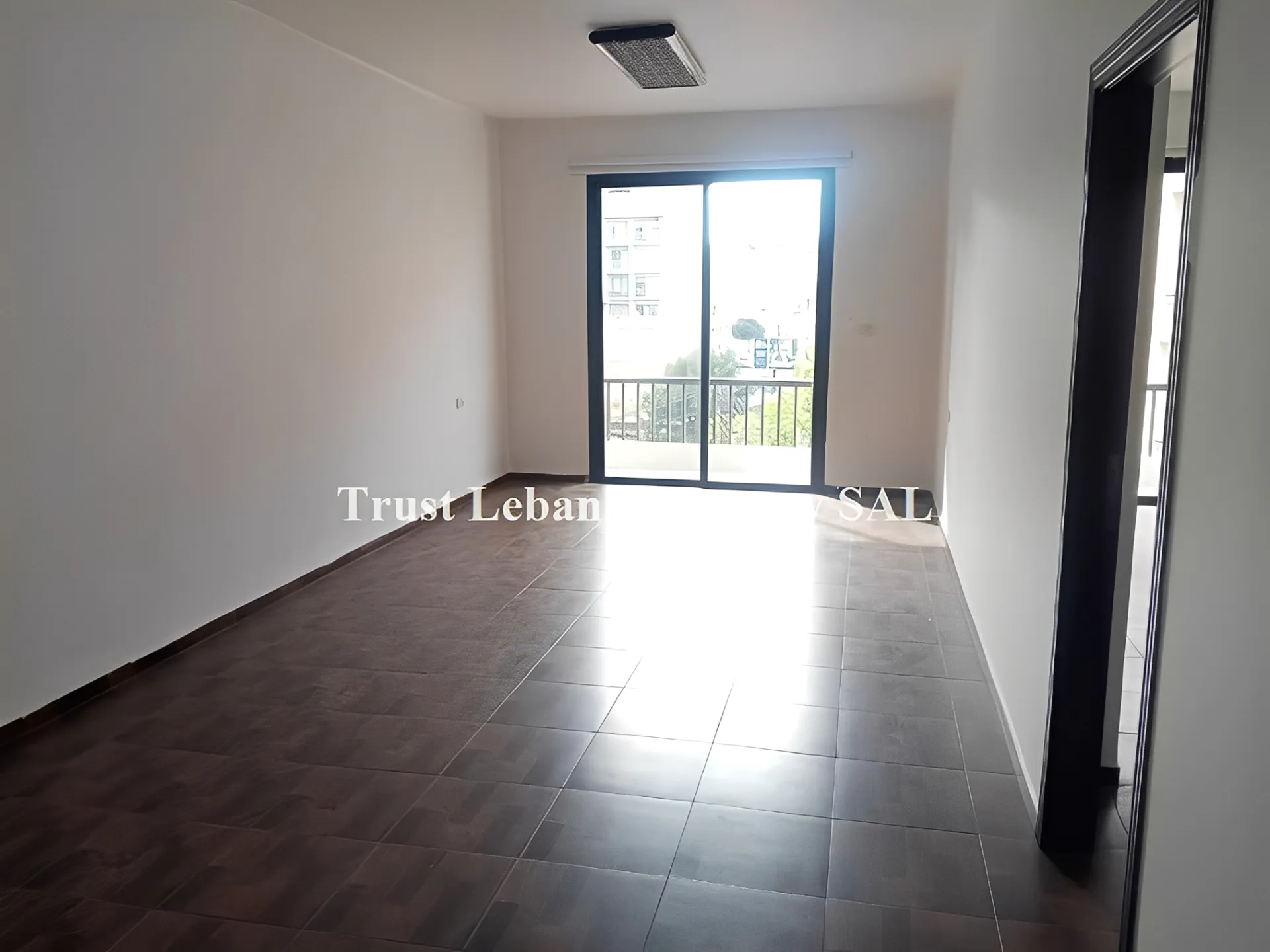 Office for rent in Beirut, Saifi