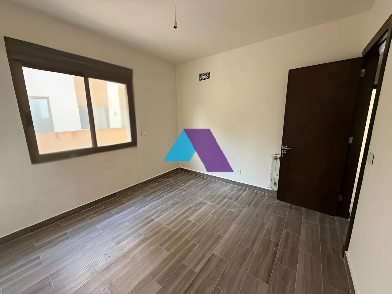 Apartment for Sale in Ballouneh