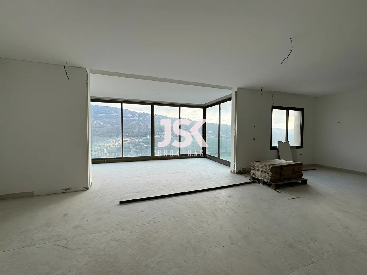 Apartment for Sale in Baabdat