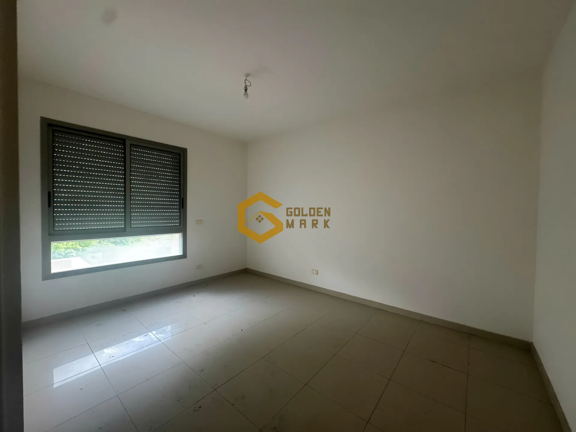 Apartment for Sale in Zalqa - 3 bed, 3 bath
