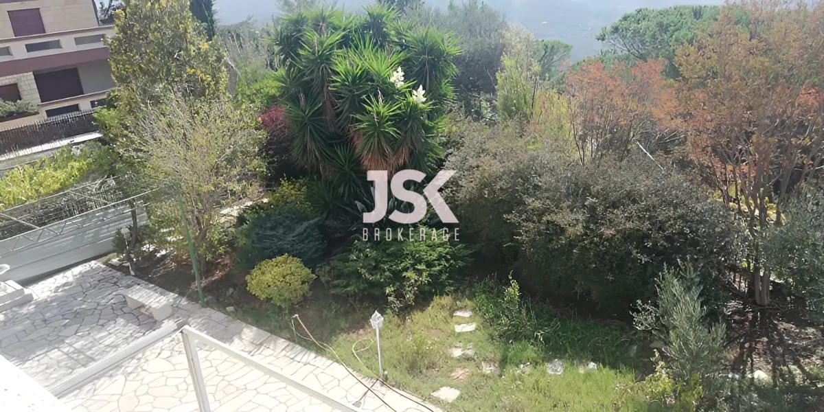 Triplex for Sale in Baabdat, Lebanon