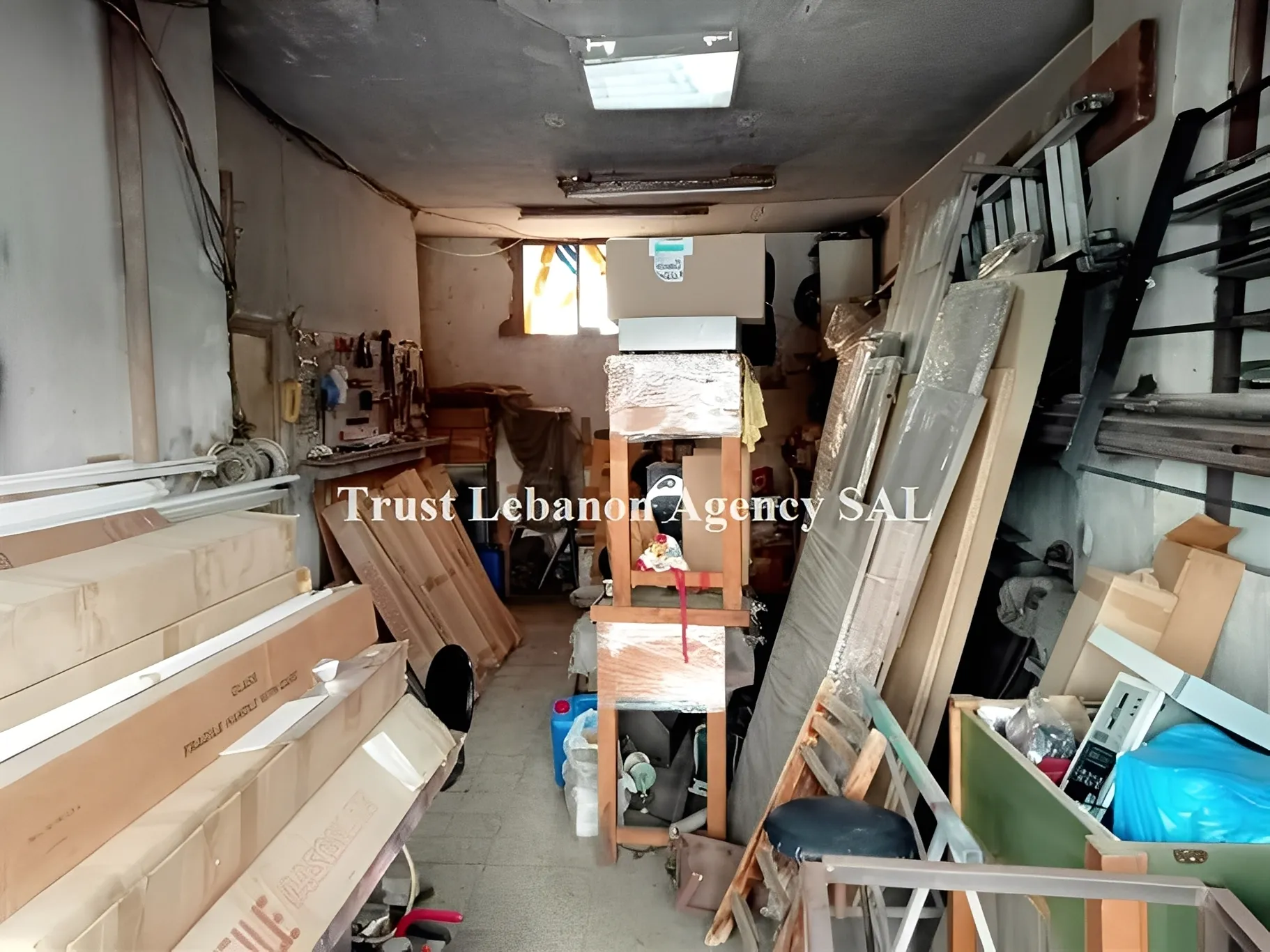 Shop for sale in Metn, Bawchriye