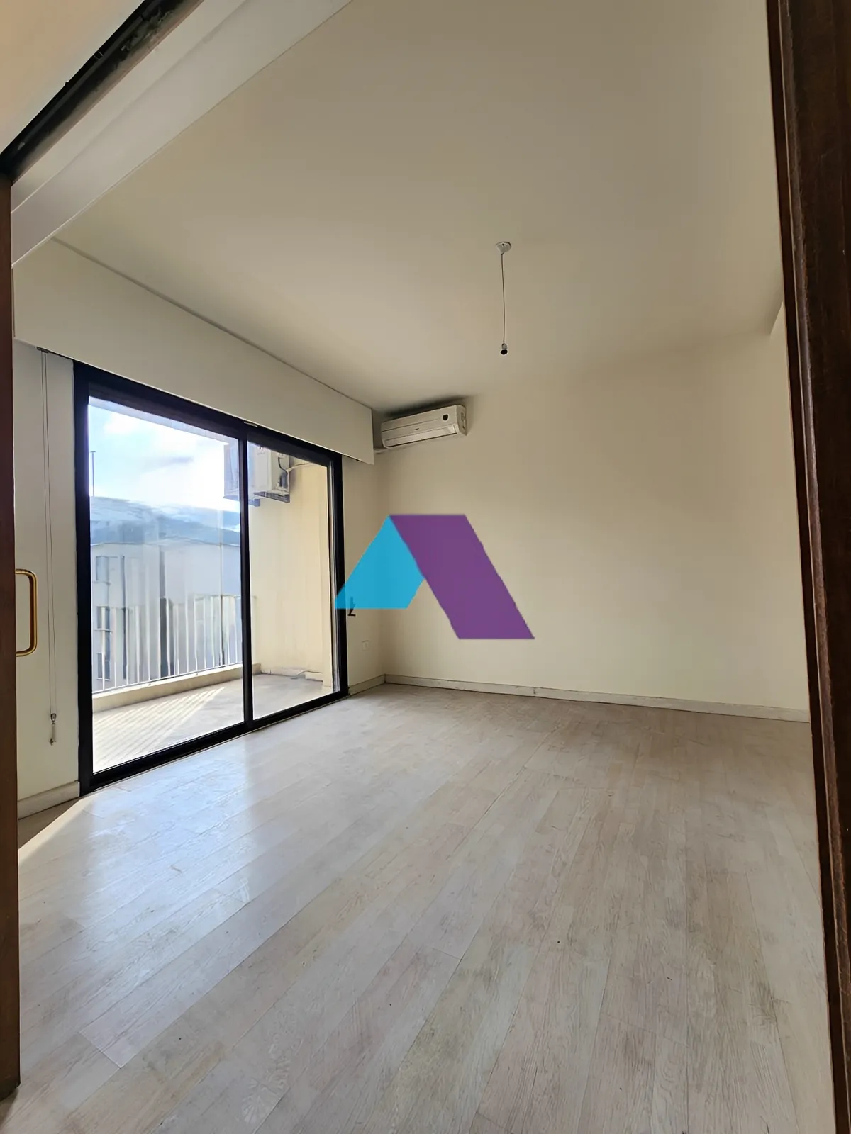 Apartment for Sale in Achrafieh