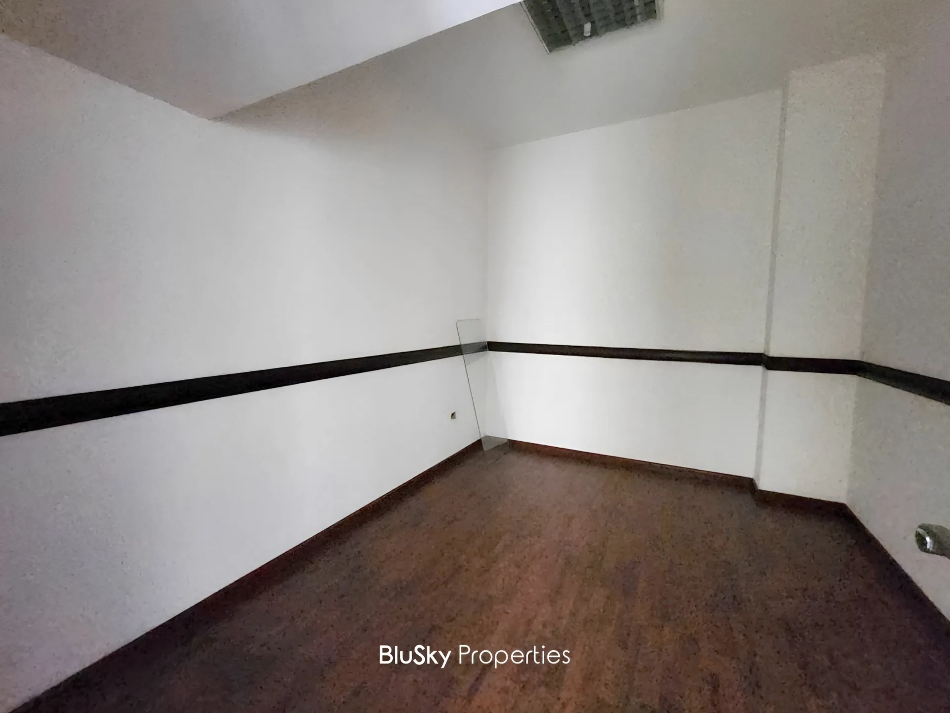 Shop for rent in Fanar, lebanon