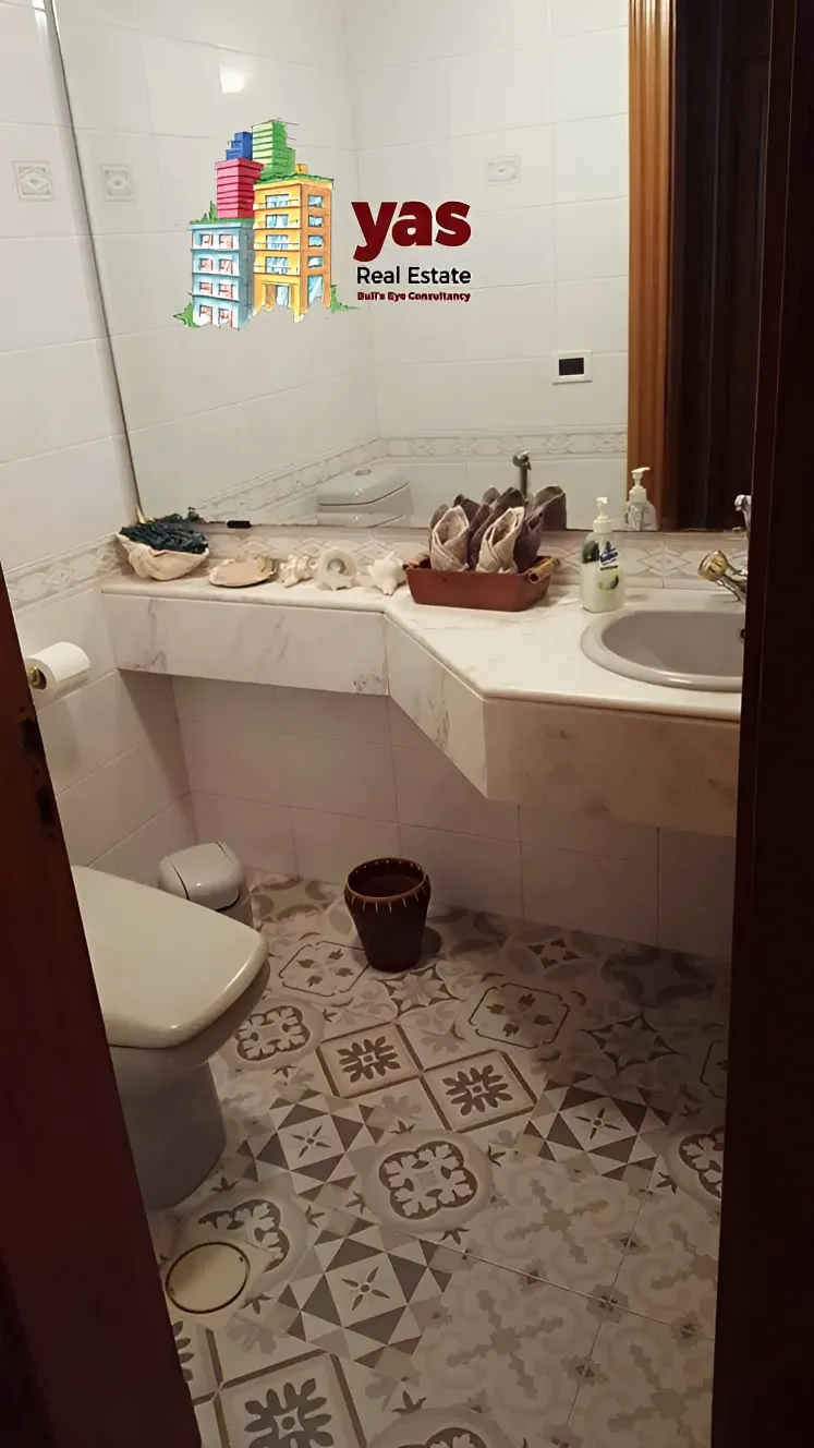 Apartment for Sale in Ain Al Mraiseh
