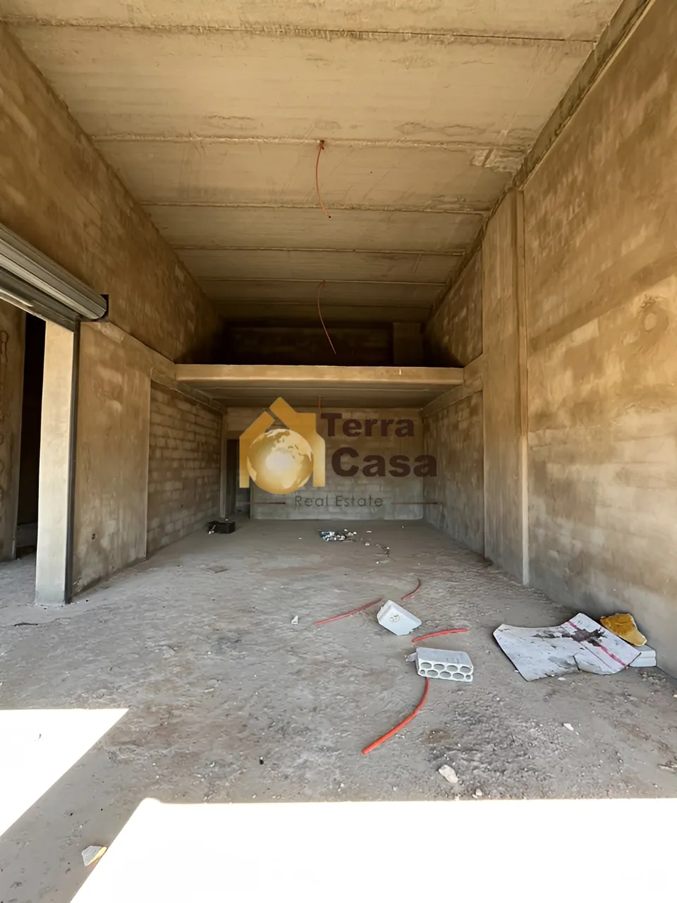 Commercial for sale in Madine el Sinayia
