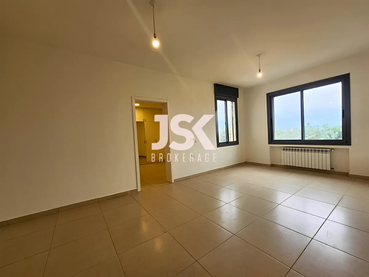 Triplex for Sale in Yarzeh, Lebanon