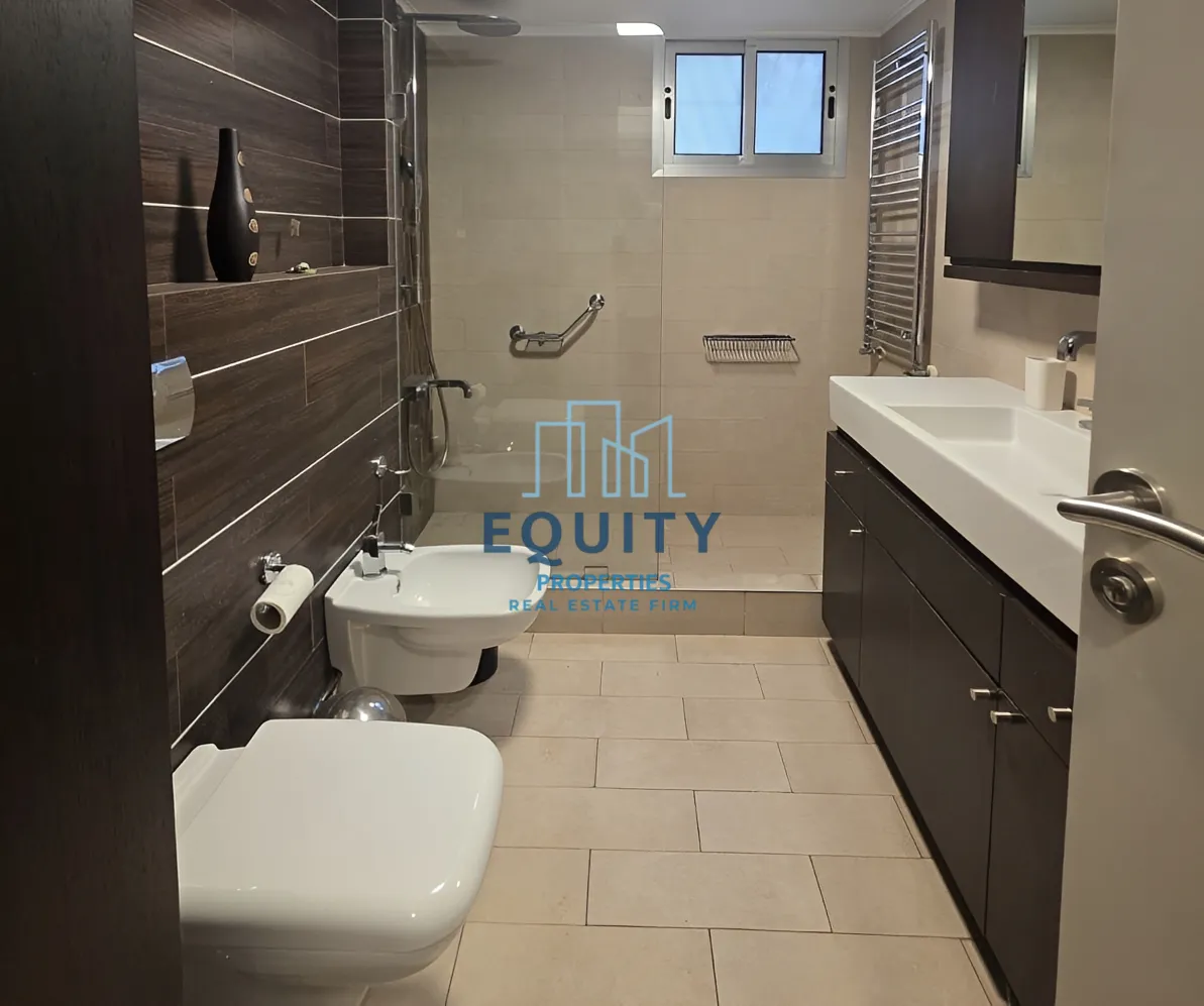 Apartment for Sale in Ashrafieh - 3 bed, 4 bath