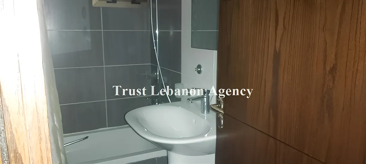 Apartment for Rent in Ain El Mreisseh, Beirut, Lebanon