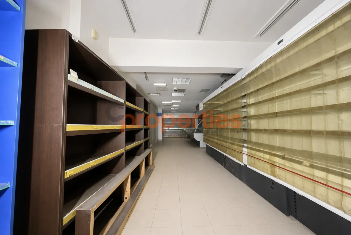 Shop for Rent in Hamra
