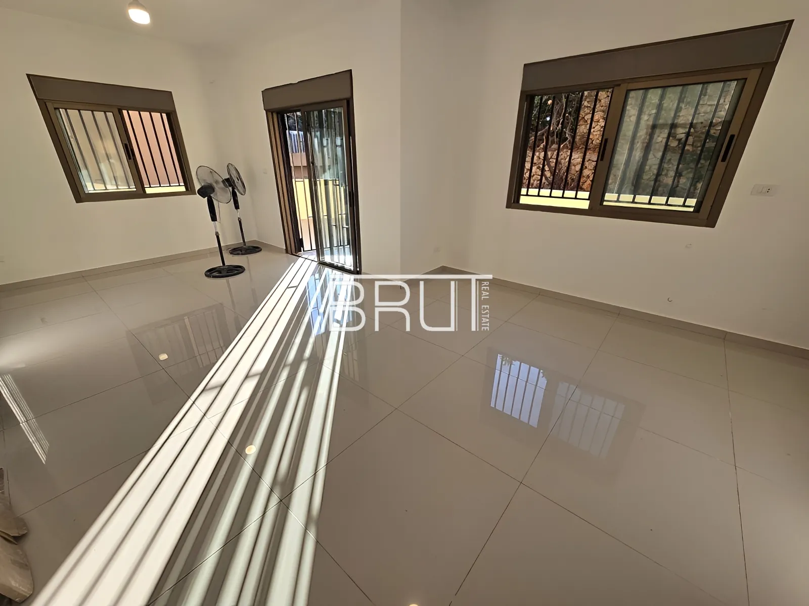 Apartment for sale in Zouk Mikael