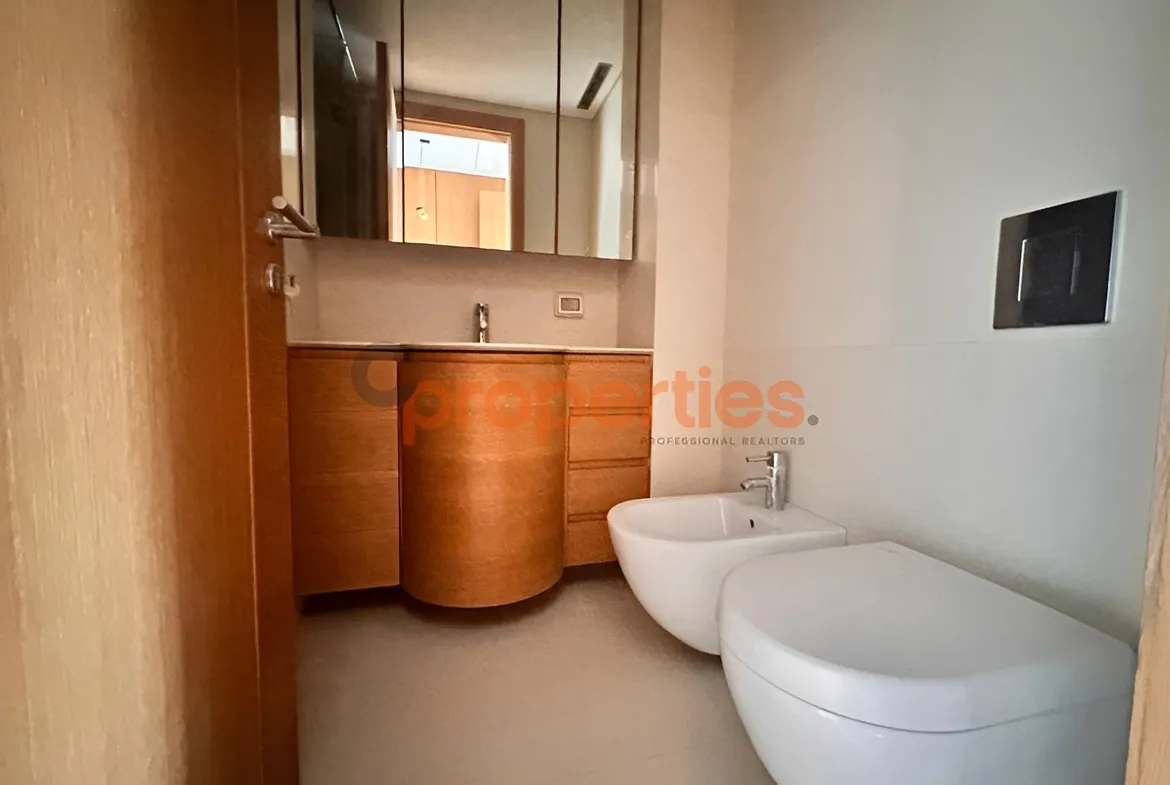 Apartment for Sale in Raoucheh