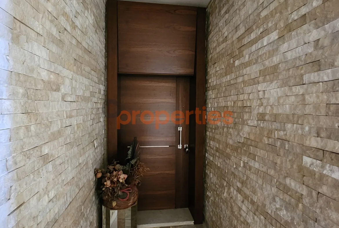 Apartment for Sale in Ballouneh