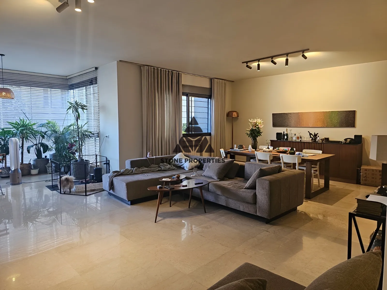 Apartment for sale in Achrafieh, beirut, lebanon - 3 bed, 4.0 bath