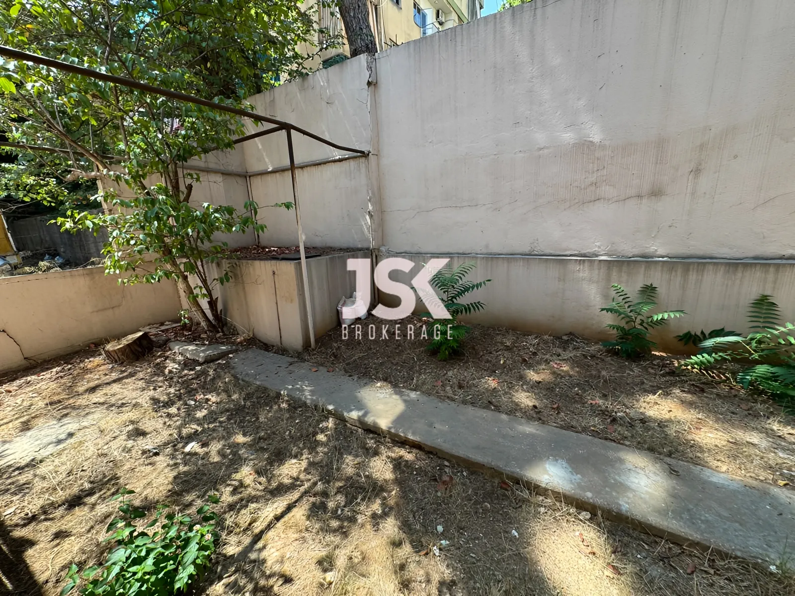 Apartment for Sale in Horch Tabet