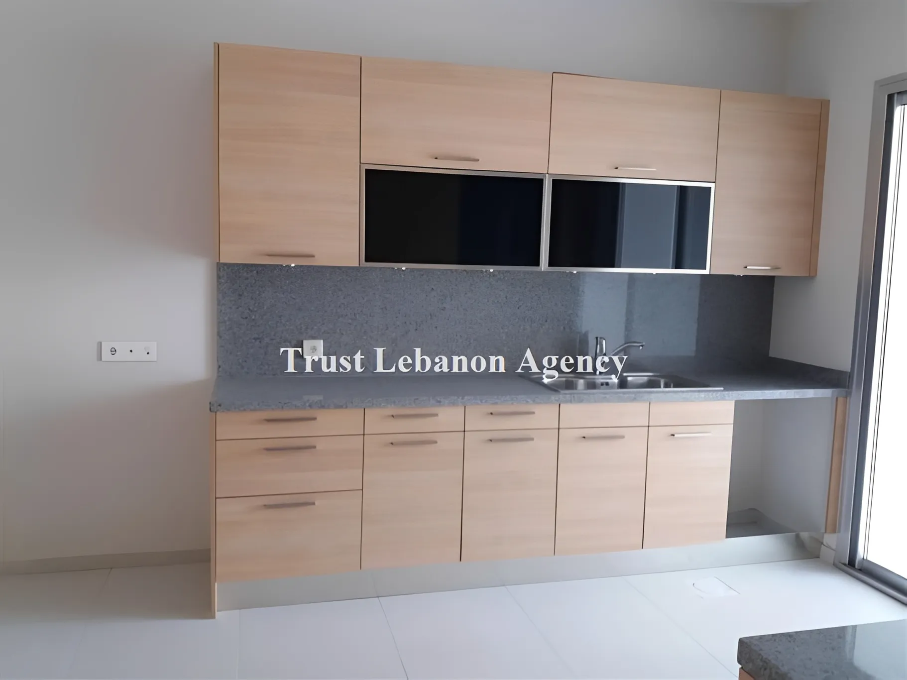 Apartment for Sale in Achrafieh Saifi
