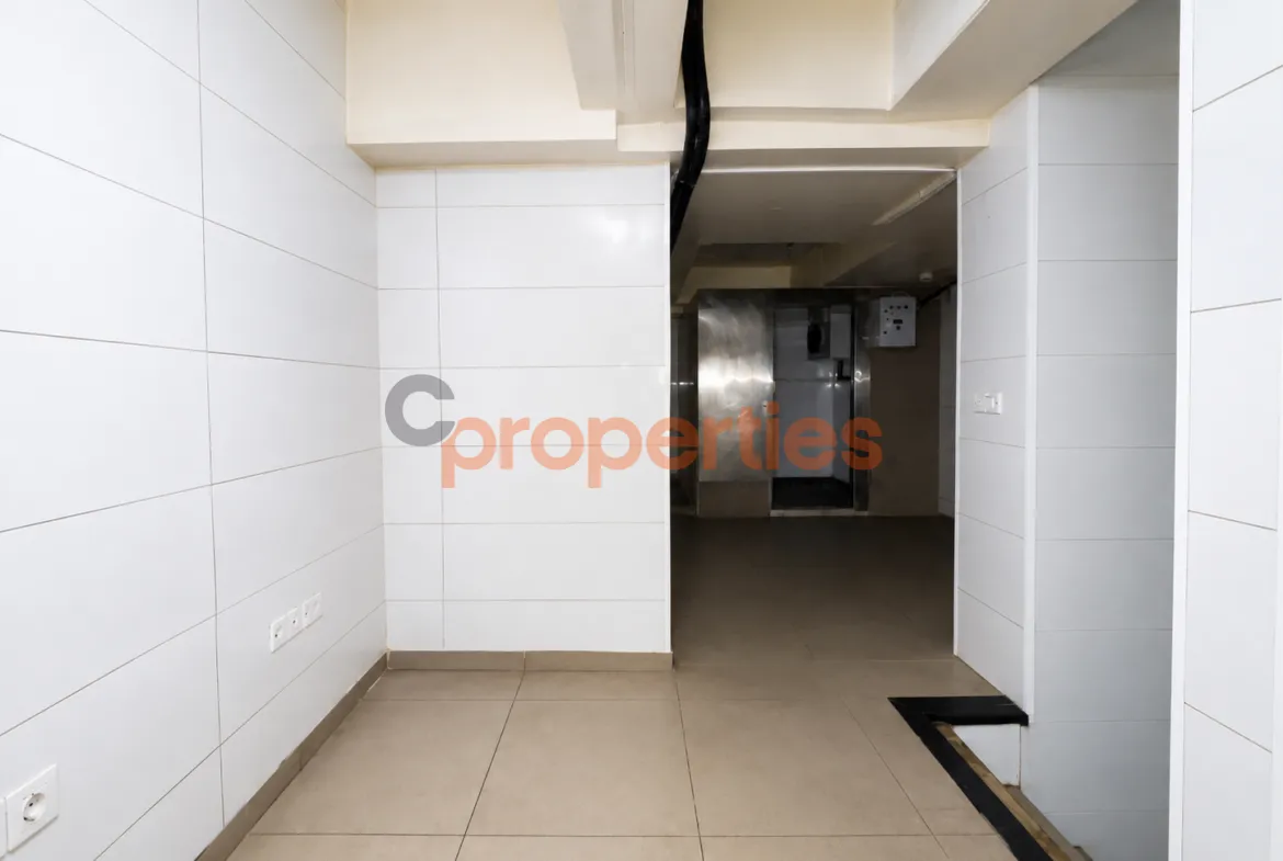 Shop for Rent in Hamra