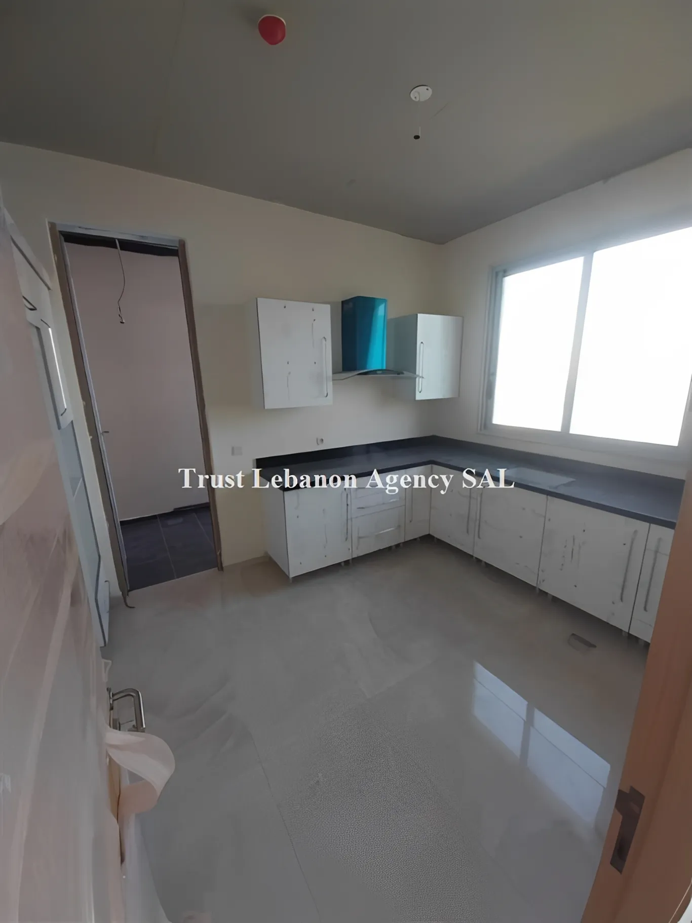 Apartment for Sale in Baabda, Louaizeh