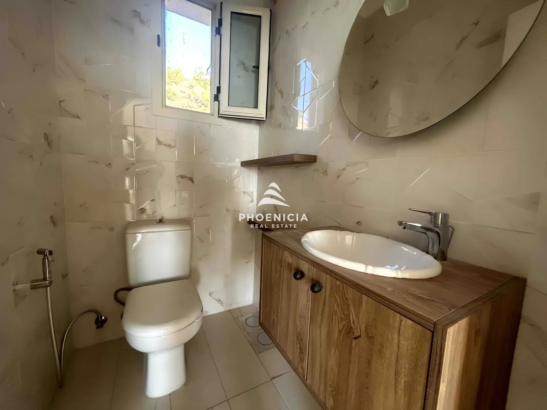 Apartment for Sale in Blat - 2 bed, 3 bath