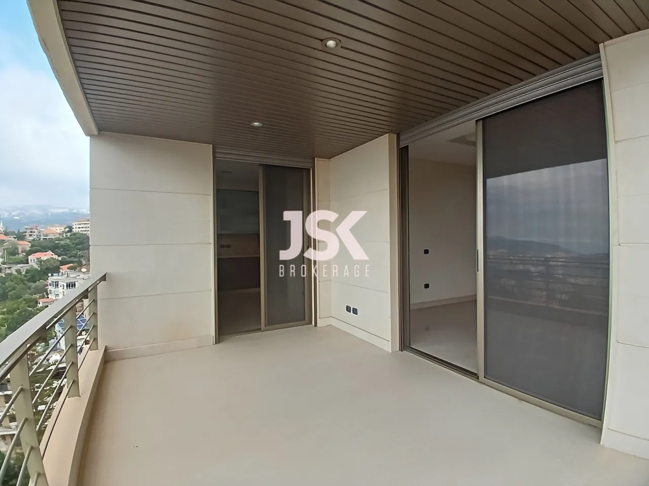 Apartment for Rent in Qornet El Hamra