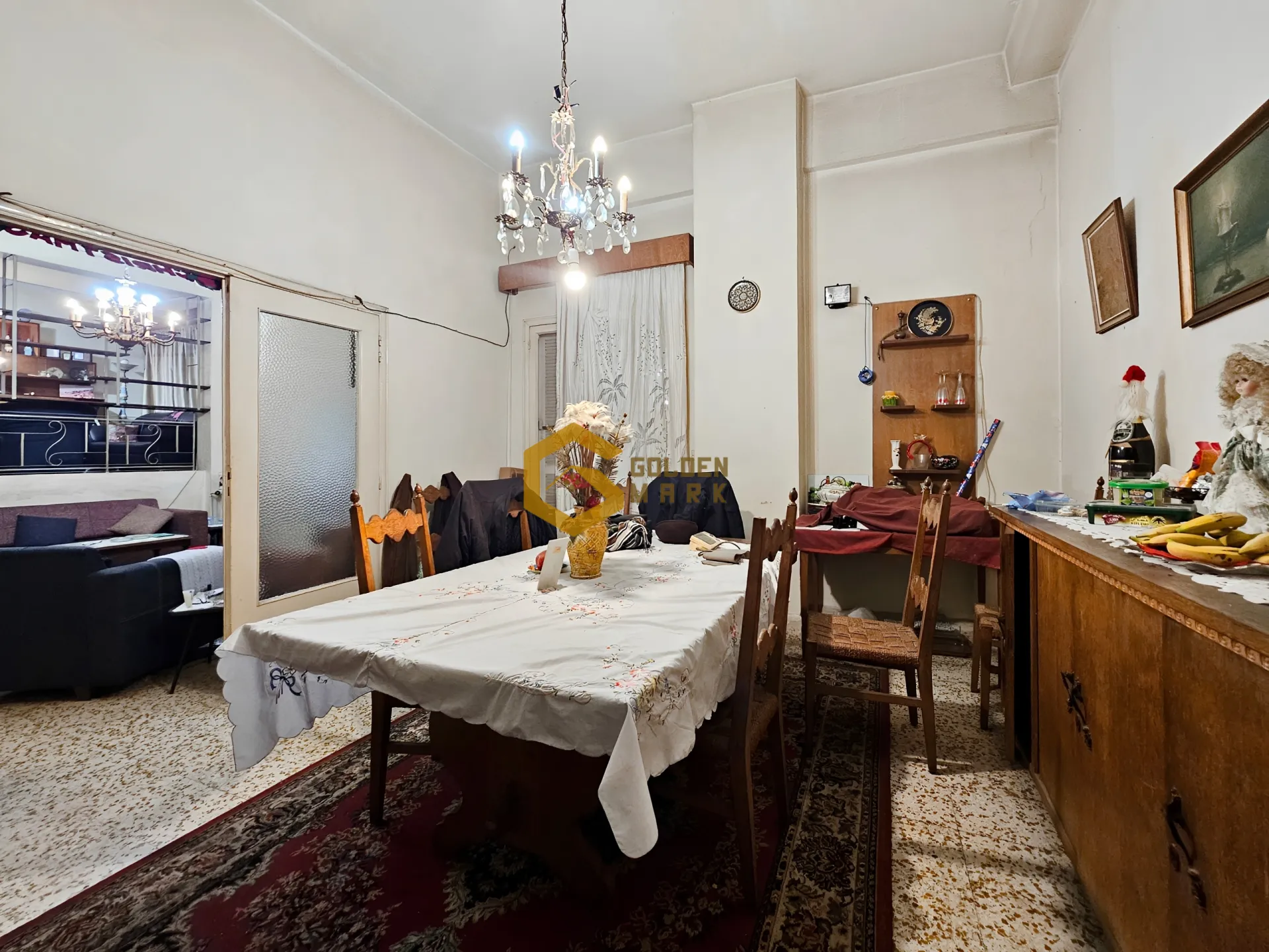 Apartment for Sale in Achrafieh, Beirut - 3 bed, 2 bath