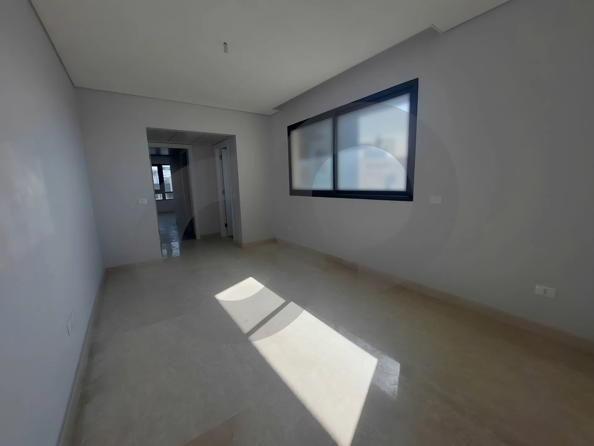 Apartment for Sale in Ras