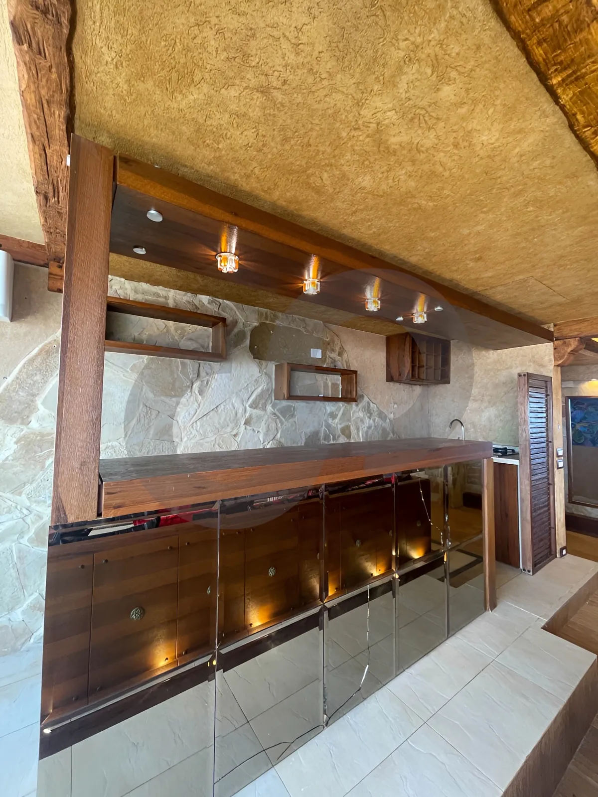 Apartment for Sale in Aamchit