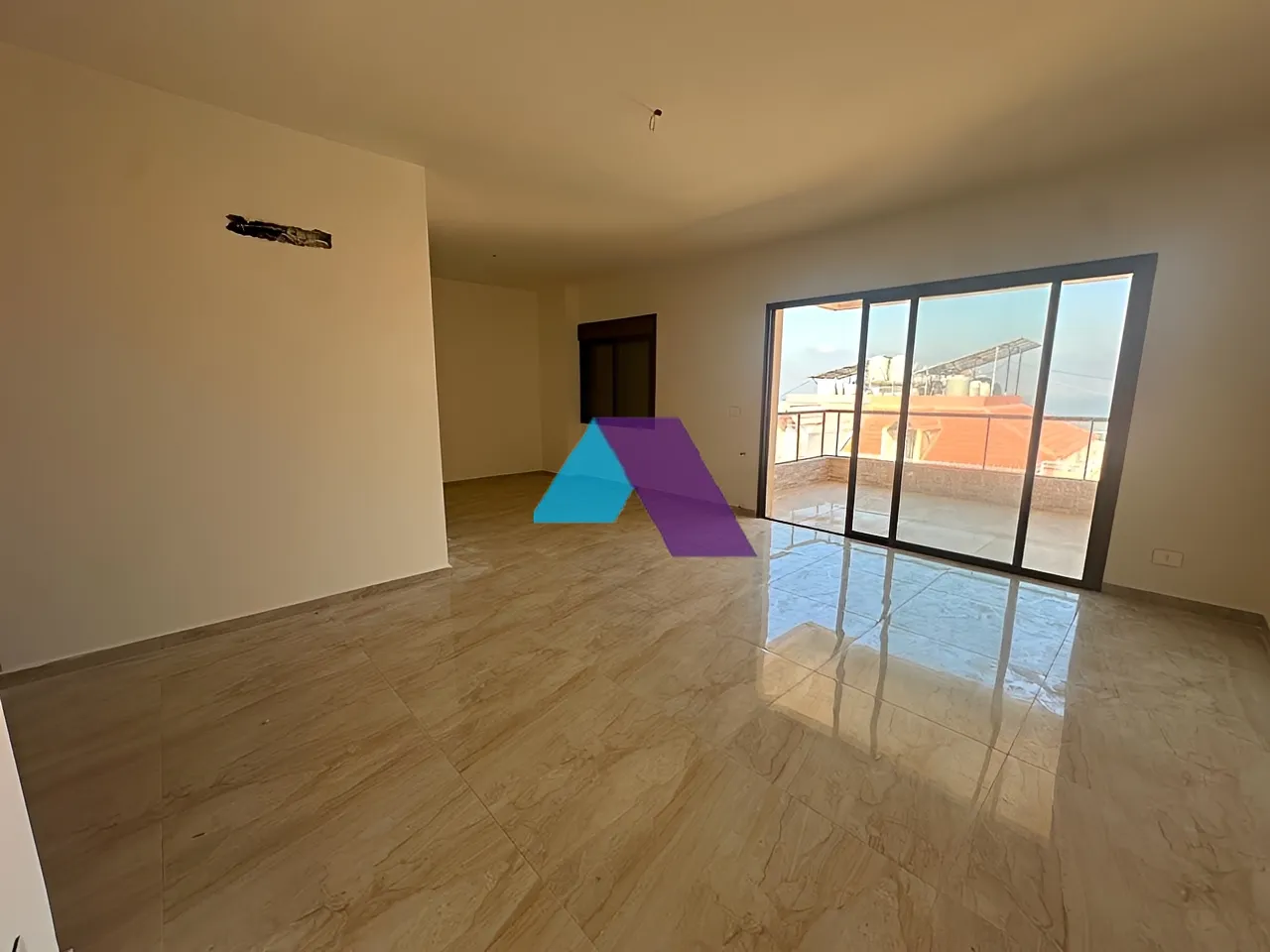 Apartment for Sale in Zouk Mikael