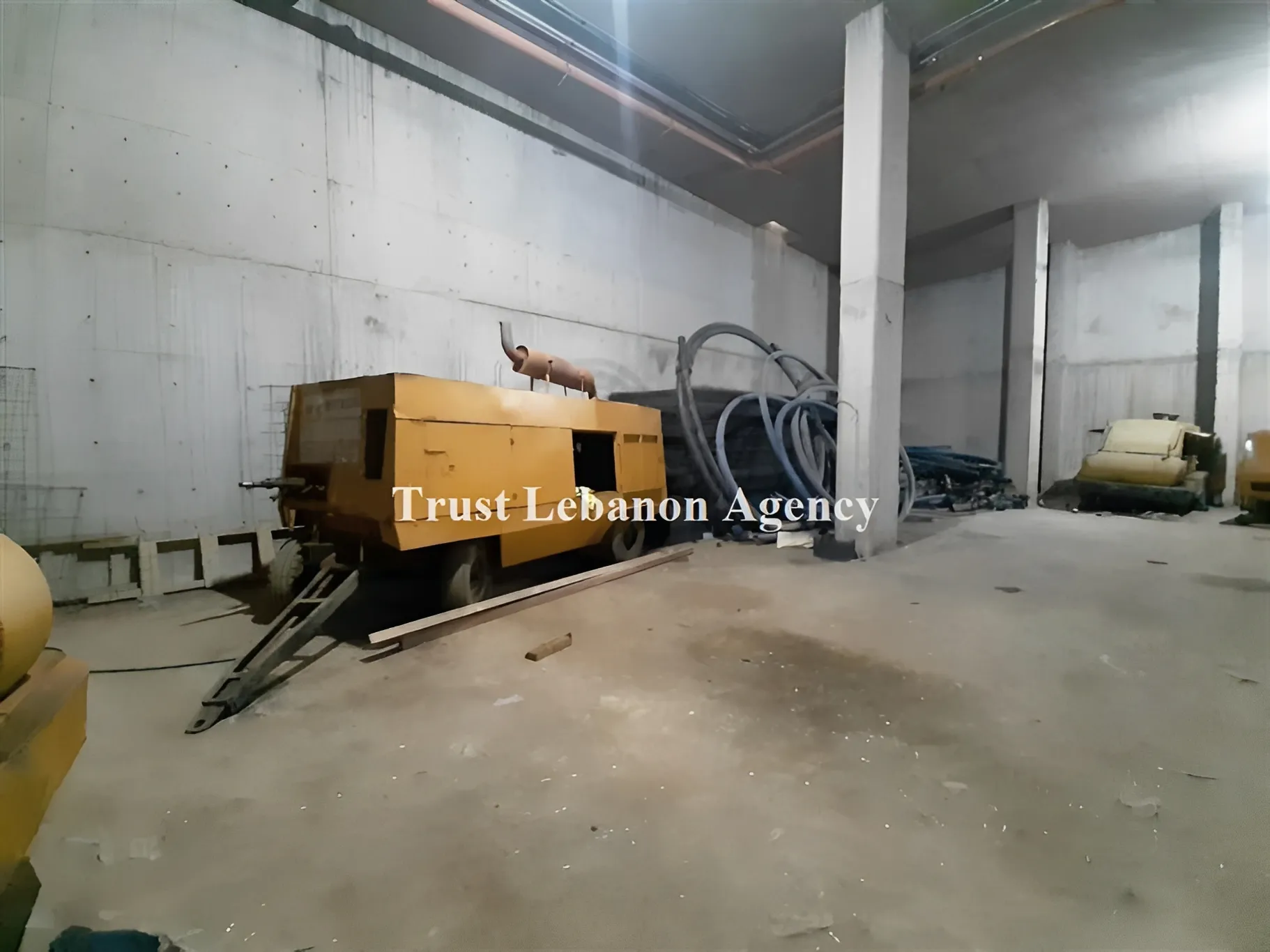 Commercial Property For Sale in Metn, Mazraet Yashouh