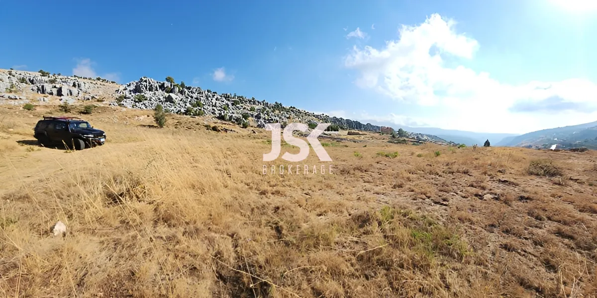 Land for Sale in Majdal Tarchich, Lebanon
