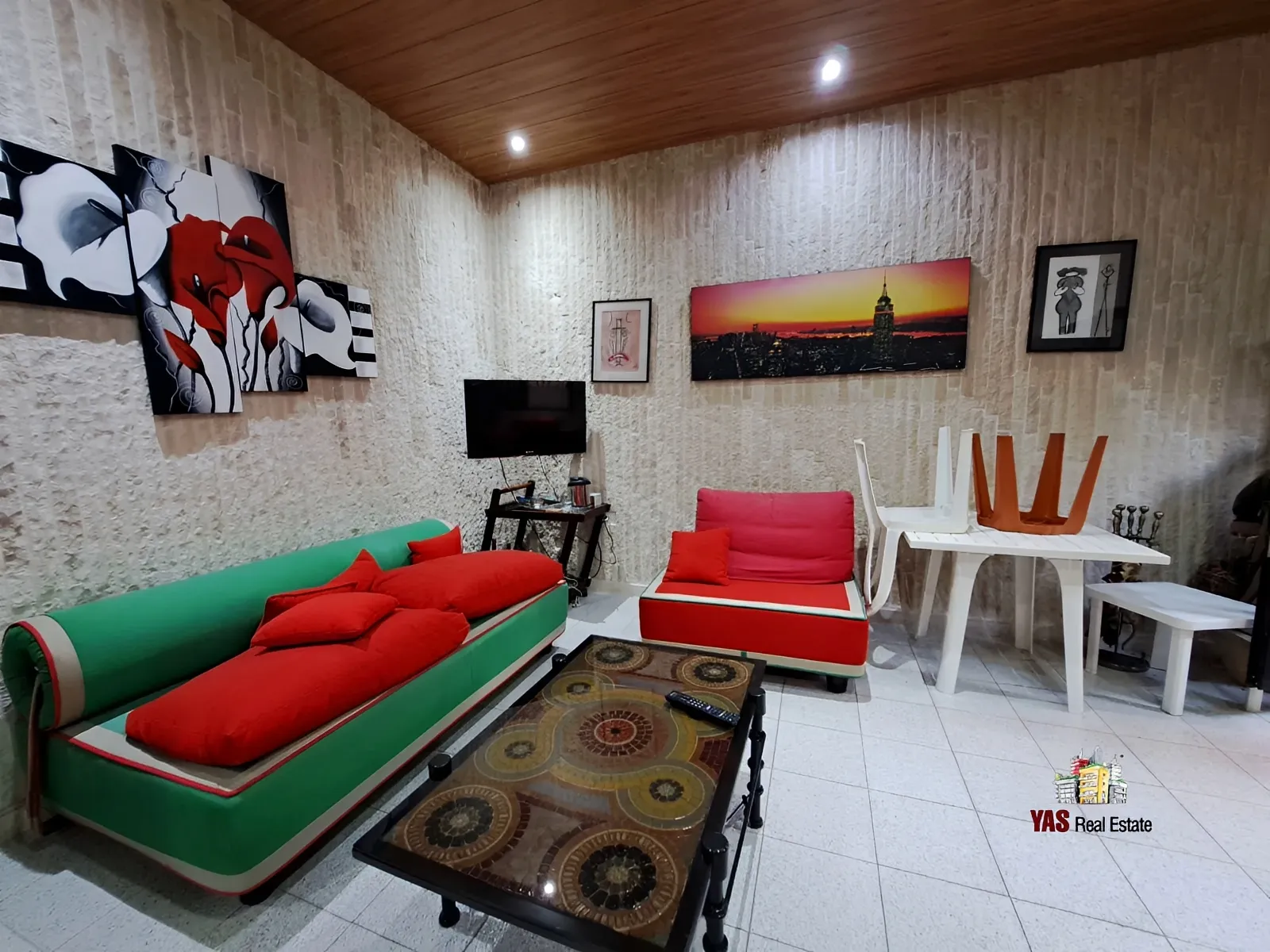 Chalet for Sale in Faitroun - 1 bed, 1 bath