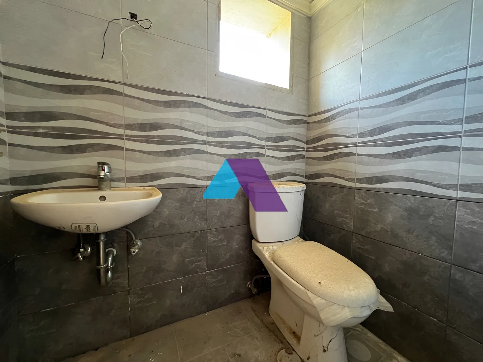 Apartment for Sale in Aamchit