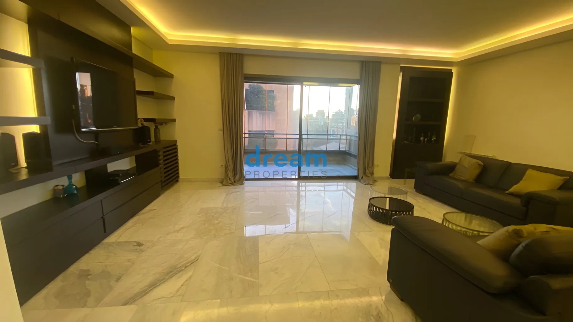 Apartment for sale in Achrafieh, Beirut, Lebanon - 3 bed, 3 bath