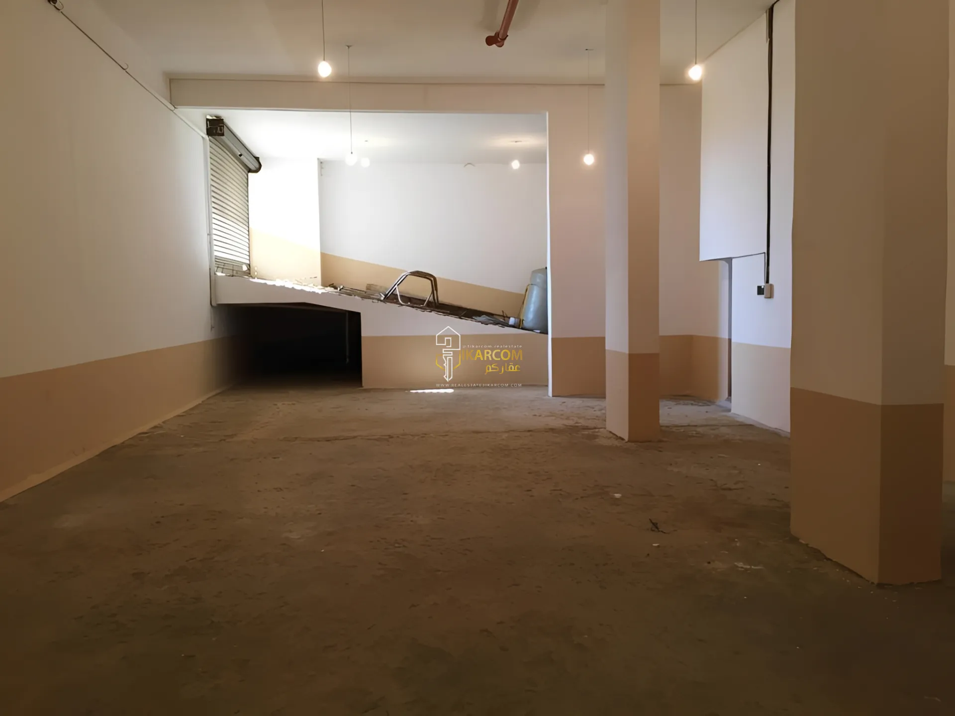 Warehouse for sale in Mansourieh