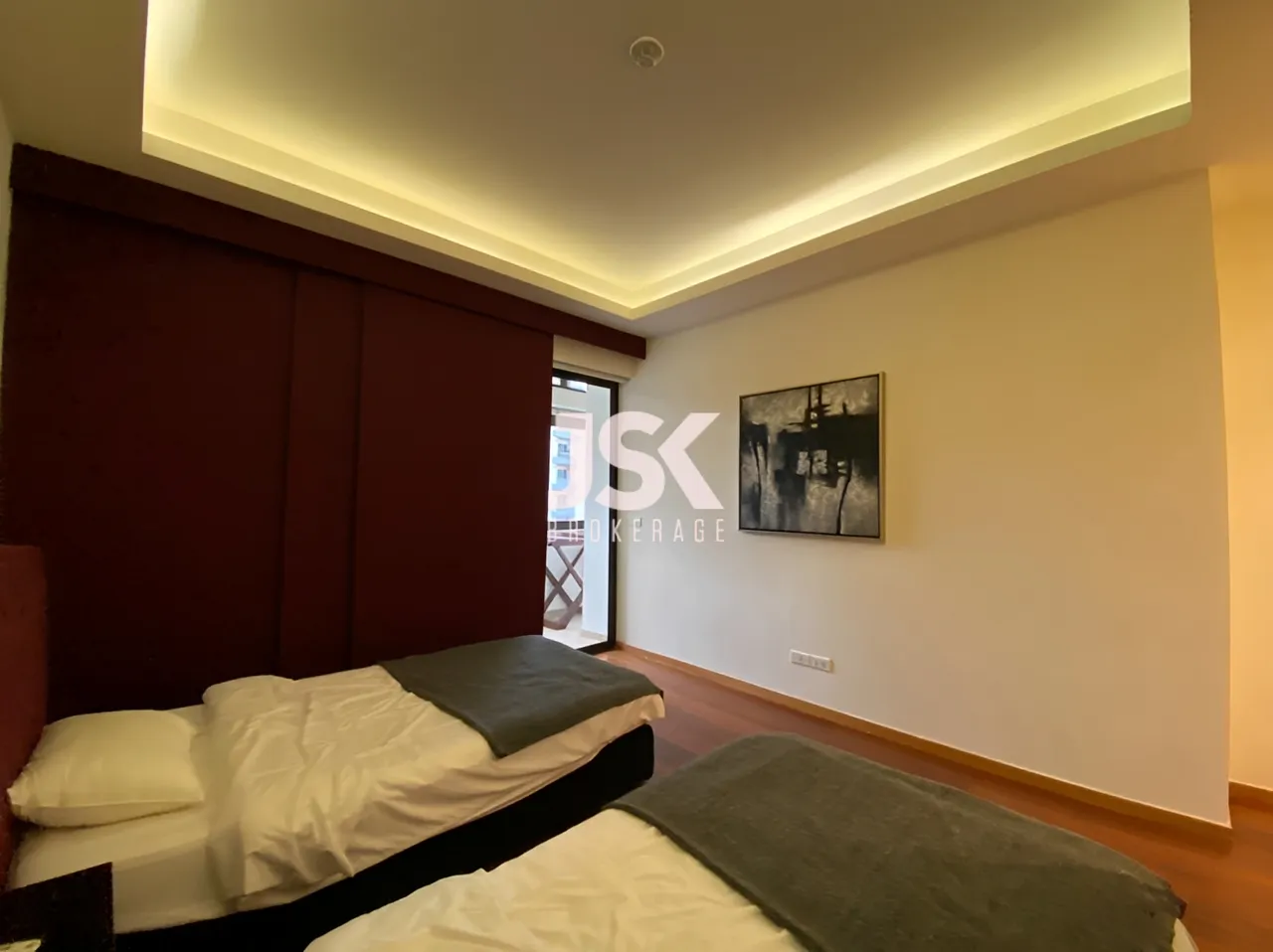 Apartment for Rent in Downtown