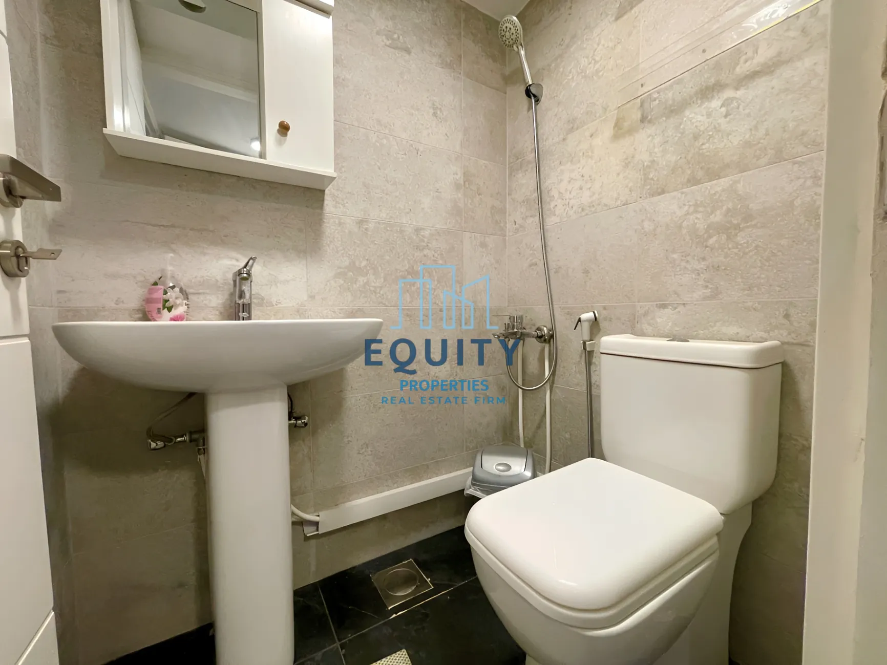 Office for rent in Jounieh, Lebanon